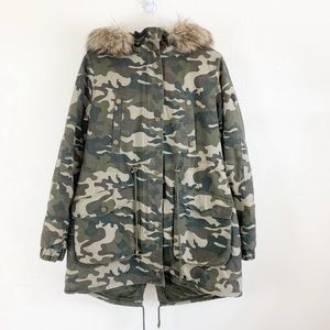 Lucky Brand | Camo Faux Fur Trim Anorak Jacket